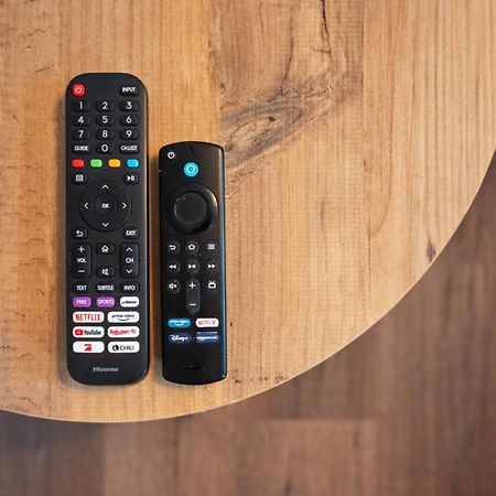 Backhome - Business&Family - Fantastische Schlosslage, Smarttv, Waschtrockner, Netflix, 50Qm, 24H Checkin - Apartment 3 Ludwigsburg Ngoại thất bức ảnh